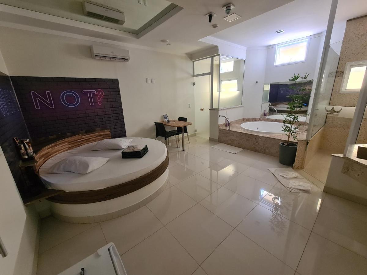 Prime Motel 皮拉西卡巴 外观 照片